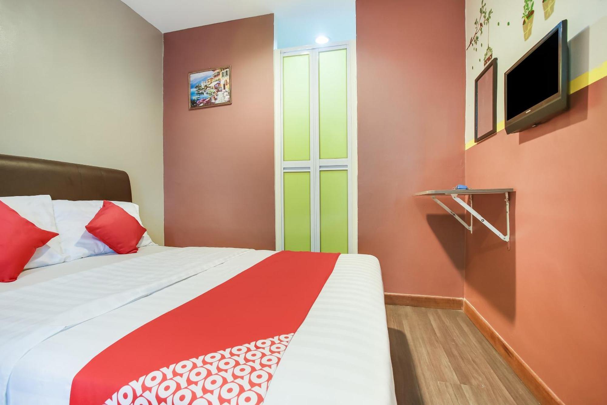 Oyo 90282 Hotel Taj Inn, Seksyen 7 Shah Alam Eksteriør billede
